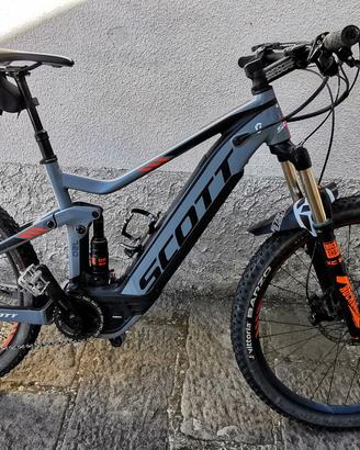 E-bike Scott e-genius 720