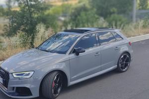 audi RS3 