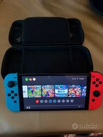 Nintendo Switch OLED  usata pochissimo