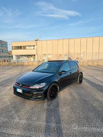 GOLF GTI PERFORMANCE 7.5 FULL OPTIONAL