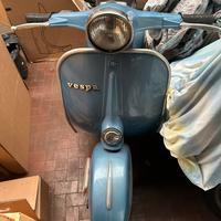 Vespa 125 primavera et3 conservata