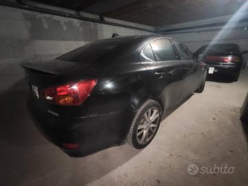 Lexus 220D 2.2 177CV