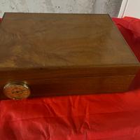 Humidor radica noce con igrometro