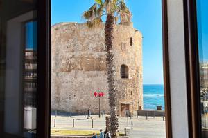ALGHERO LOFT con vista mare e su PIAZZA SULIS