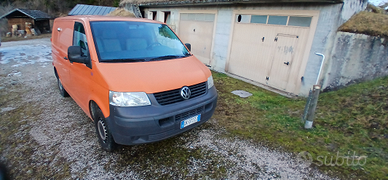 Volkswagen t5