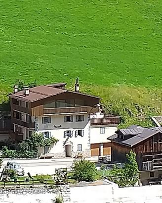 APPARTAMENTI SOTTOGUDA ALLEGHE CORTINA CANAZEI BL 