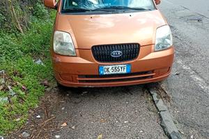 Kia Picanto anno 20071000benzina km220.000