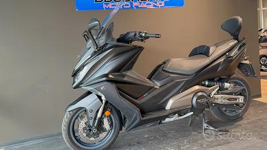 Kymco AK 550
