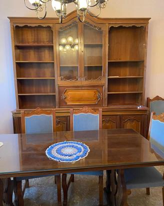 Mobile Vintage + tavolo legno n. 6 sedie