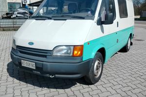 Camper Van Solaria