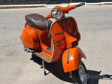 VESPA P200E