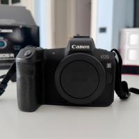 Canon EOS R