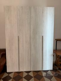 Armadio 4 ante battenti grigio