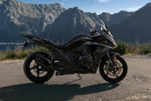 BMW R 1300 RS Triple Black ASA