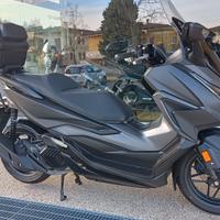 Honda Forza 125 abs