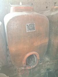 botti per il vino e torchio