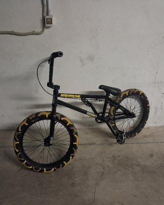 BMX FREESTYLE STAY STRONG