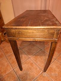 tavolino noce antico