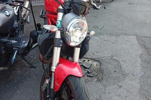 Ducati monster 1200