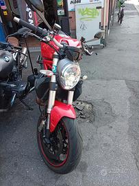 Ducati monster 1200