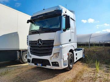 Mercedes Benz Actros 1848