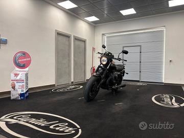Moto Guzzi V9 BOBBER