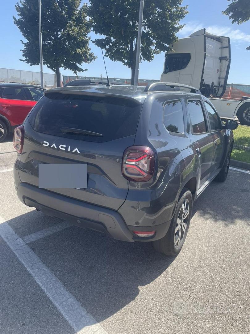 Dacia Duster 2023 photo 3