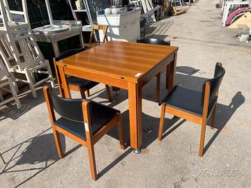 tavolo a libro 90x90-180x90 e 4 sedie VINTAGE