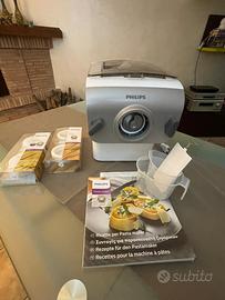 Macchina per pasta e bosco