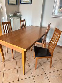 tavolo allungabile con sedie