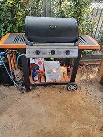 Barbecue Gardenia a gas con pietre laviche 