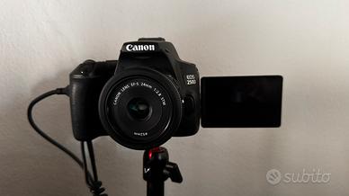 Canon EOS 250D + 18-55 mm is stm