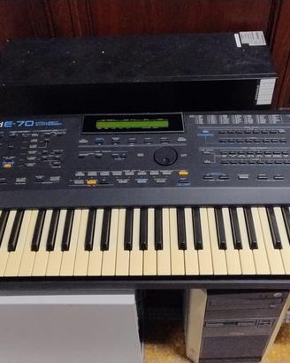 Tastiera Roland E-70 intelligent synthesizer
