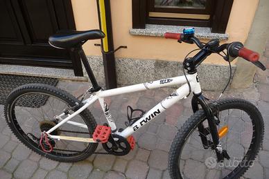 bici mtb. 24 pollici