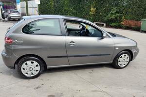 utilitaria berlina Seat Ibiza 