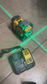 Laser 12 linee DeWalt