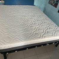 Materasso memory Made in Italy mai usato.