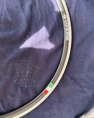 COPPIA CERCHI GIPIEMME MEDIO PROFILO 32Fori