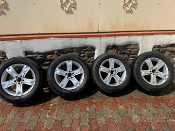 Cerchi e gomme mercedes 235/60 r 17