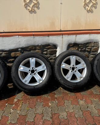 Cerchi e gomme mercedes 235/60 r 17