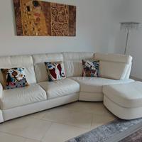 divano in pelle 