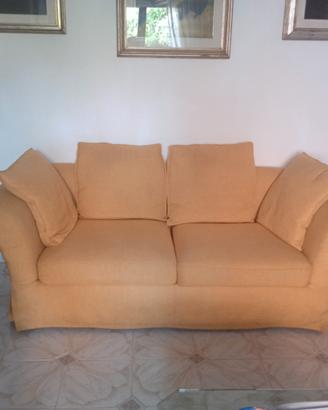 divani 3posti