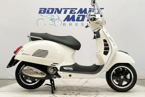 VESPA GTS 300 Super