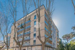 4 LOCALI A ROMA