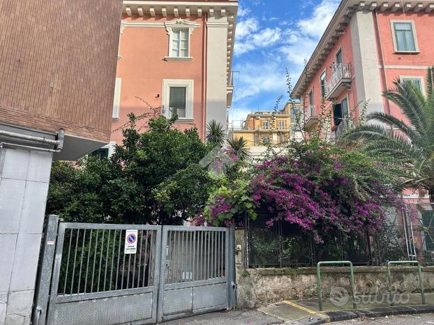 POSTO AUTO A SALERNO