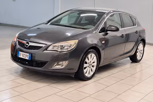 OPEL ASTRA 1.7 CDTI 125CV BERLINA NEOPAT NAVI PELL
