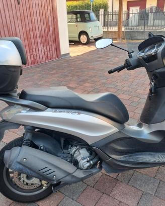 Piaggio beverly 300s