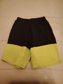 Pantaloncini neri e giallo