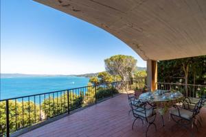 Vista mare porto santo stefano