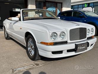 Bentley Azure V8